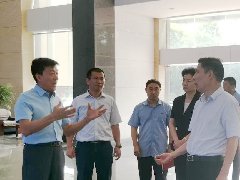 <b>市常委畢于瑞賽摩調(diào)研:打破發(fā)展格局創(chuàng)新智改</b>